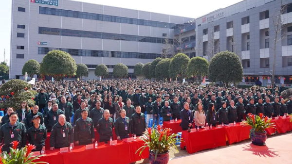 久久精品亚洲一级毛片