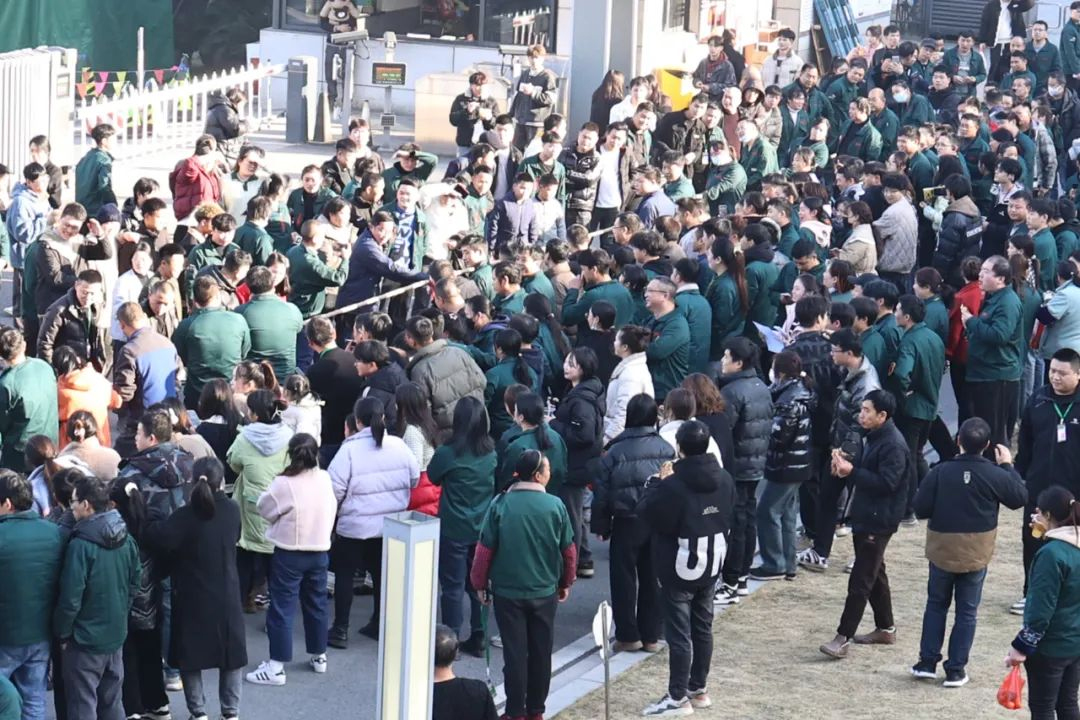 久久精品亚洲一级毛片