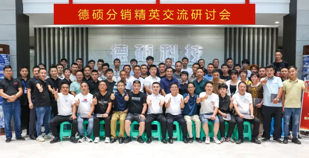 久久精品亚洲一级毛片